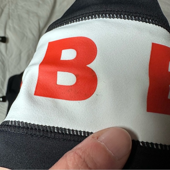 Bears leggings WEAR by Erin Andrews - Picture 3 of 13